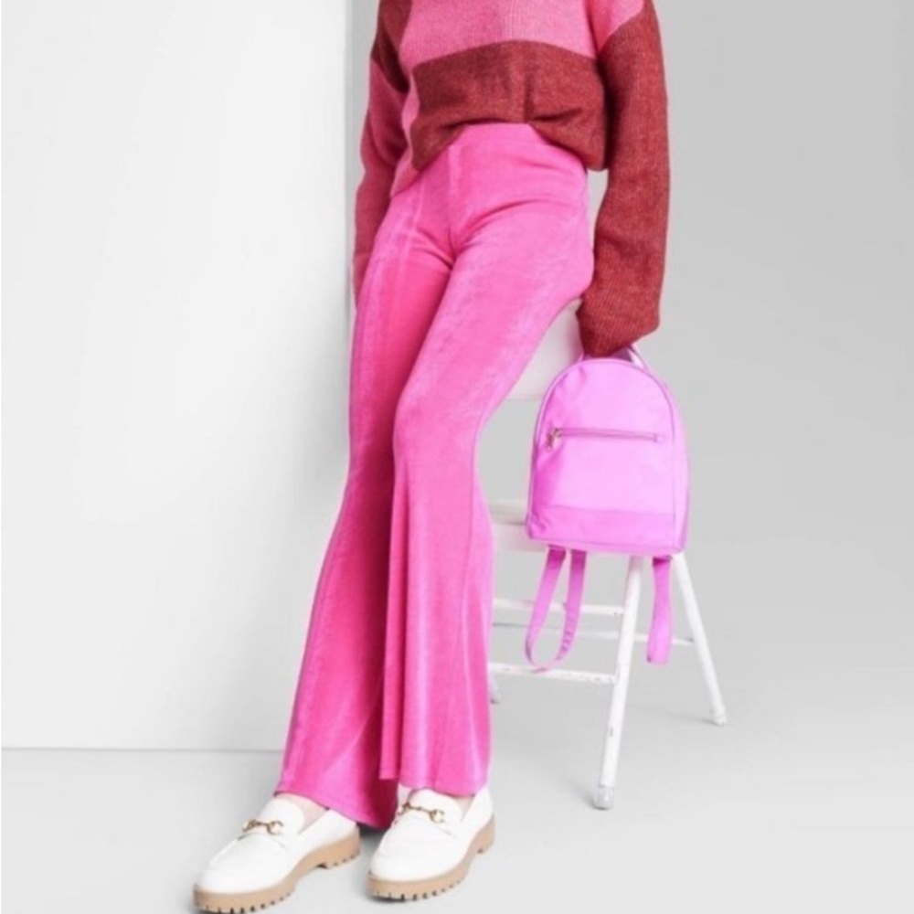 Wild Fable Women's Low-Rise
Flare Pants PINK nwt